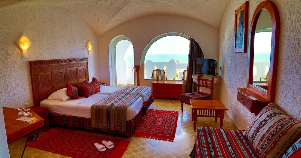 هتل لایکو حمامت